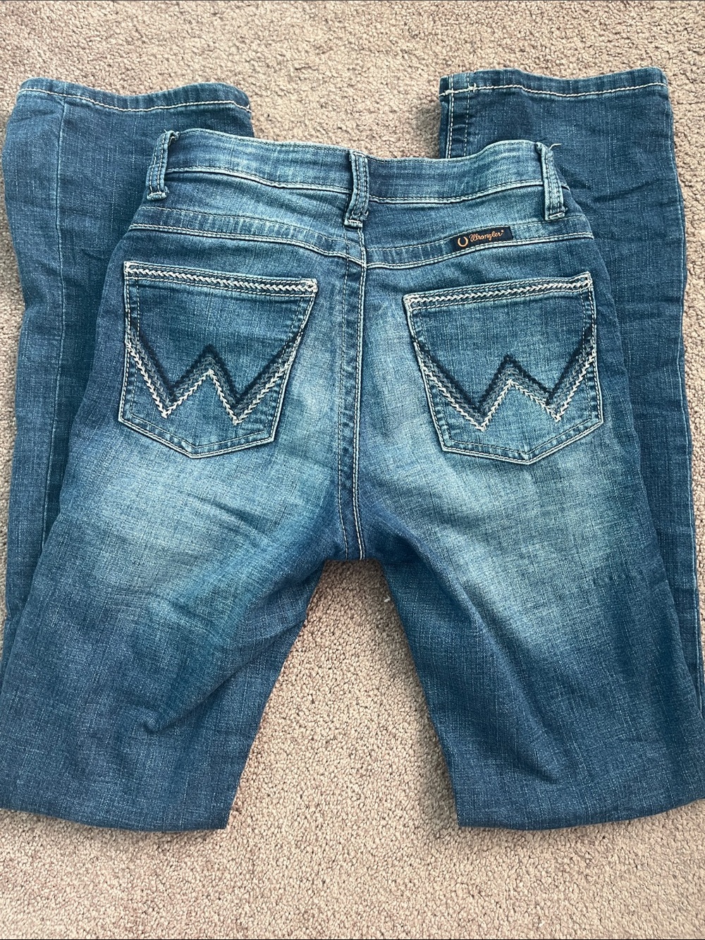 Wrangler Willow Ultimate Riding Jean Blue Wash 5 x 36